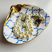 Load image into Gallery viewer, Moroccan Trellis