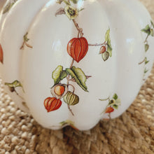 Load image into Gallery viewer, Chinese Lantern