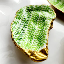 Load image into Gallery viewer, Flora