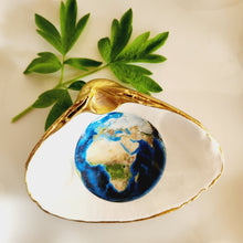 Load image into Gallery viewer, Earth Day